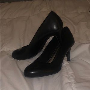 Black heels